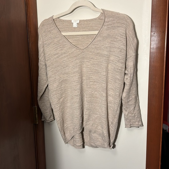 J. Crew cream tan lightweight 3/4 sleeves v neck sweater womens S - Picture 2 of 7